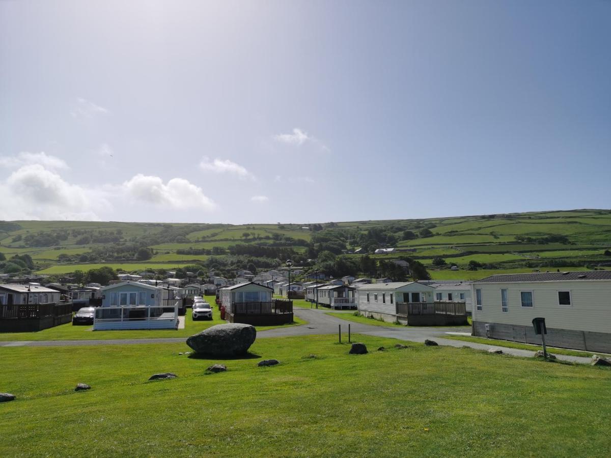 Snowdonia Sunbeach Holiday Sea And Mountain View Llwyngwril Exterior photo