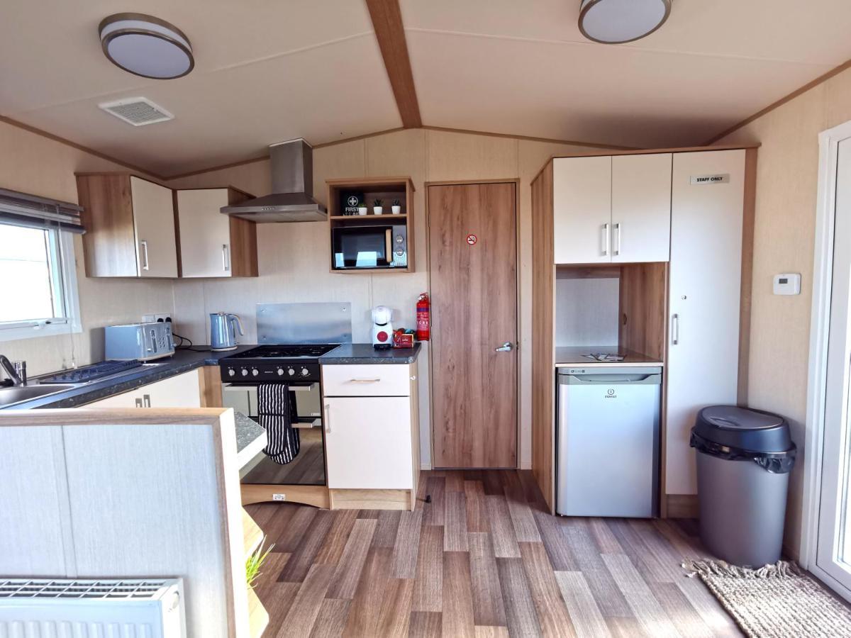 Snowdonia Sunbeach Holiday Sea And Mountain View Llwyngwril Exterior photo